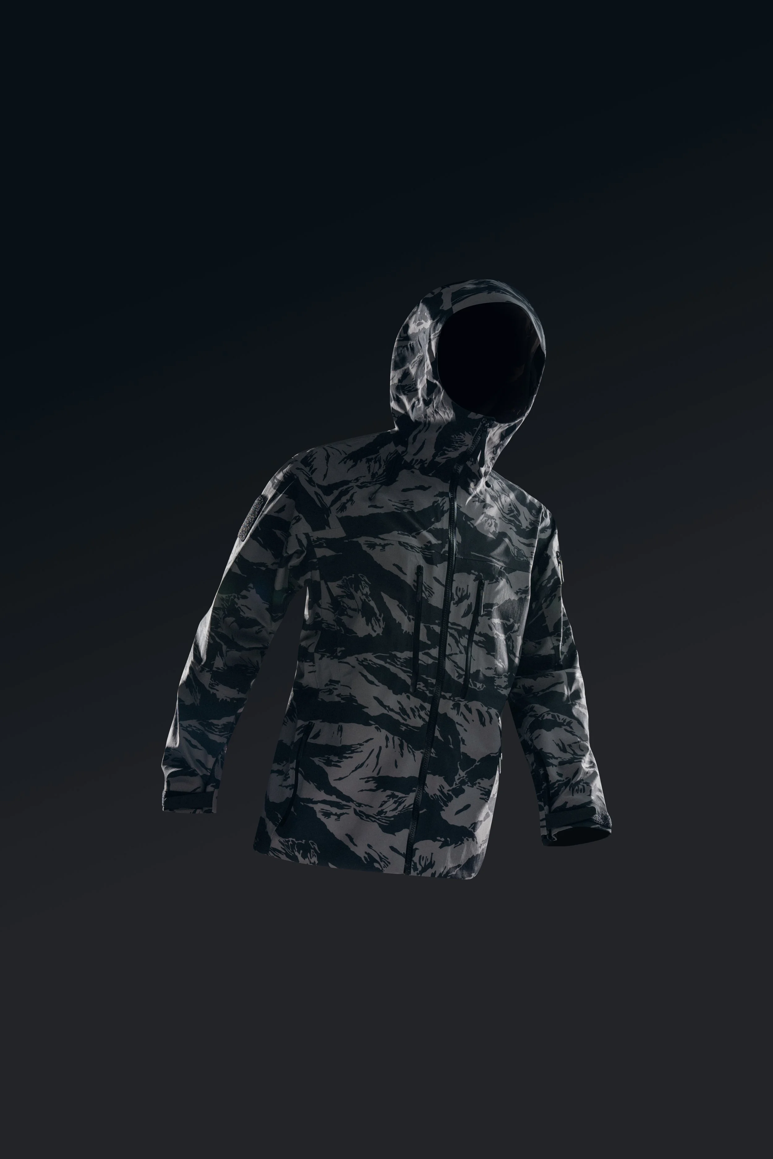 Gen 3.1 Retro Windbreaker in Aor2 / Black (QILO x Irregulars) - QILO
